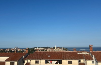 Istrien, Poreč - Apartment in der Stadt mit Panoramablick auf Poreč und das Meer!