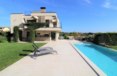 Quality villa of contemporary architecture with a touch of luxury and a view of the sea