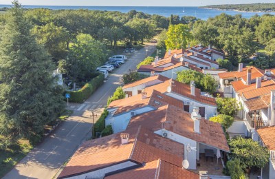 Ekskluzivno! Červar-Porat / mediteranska kuća-prizemnica , 200 m od mora , Poreč okolica