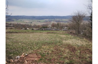 Grožnjan, building plot 1153m2 with a panoramic view of nature