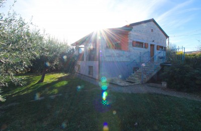 Istra,Poreč okolica -Samostojeća  kuca sa dva stana