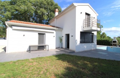 House with swimming pool - Poreč area