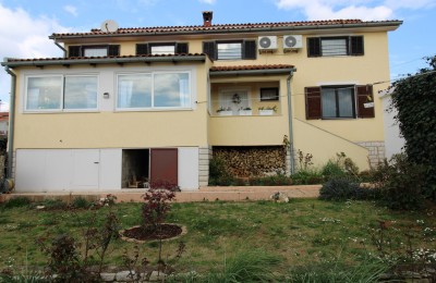 House with two apartments - Poreč area