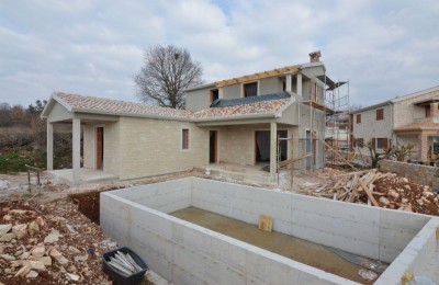 New villa with swimming pool near Poreč