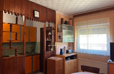 Maruševec, Donje Ladanje - Stan na 1. katu stambene zgrade