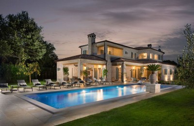 Exclusive stone villa with pool and sports fields!