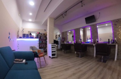 POREČ-CENTAR - Poslovni prostor u samnom centru grada, izvrsna lokacija!!