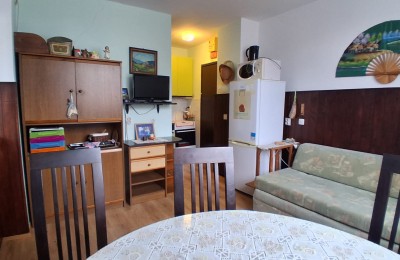 Poreč,Červar-Porat -Stan 1.kat 200m od mora!