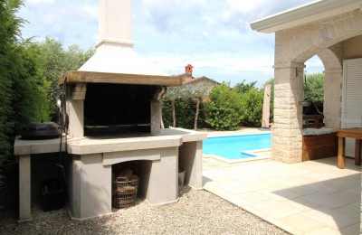 Istria, Parenzo Bella casa indipendente in pietra con piscina a 7 km da Parenzo